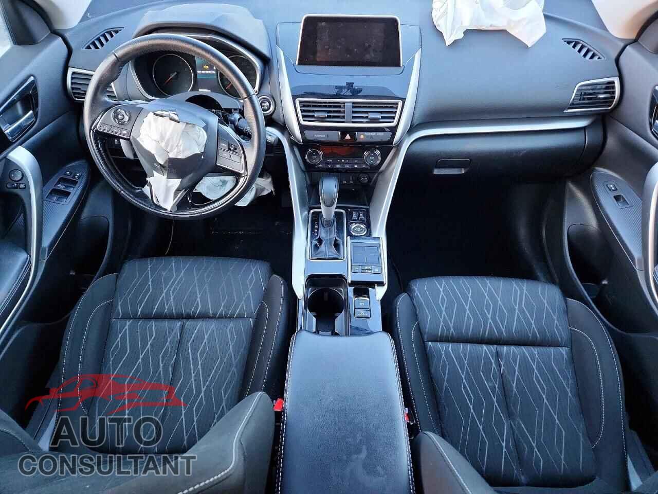 MITSUBISHI ECLIPSE 2018 - JA4AT4AA9JZ611629