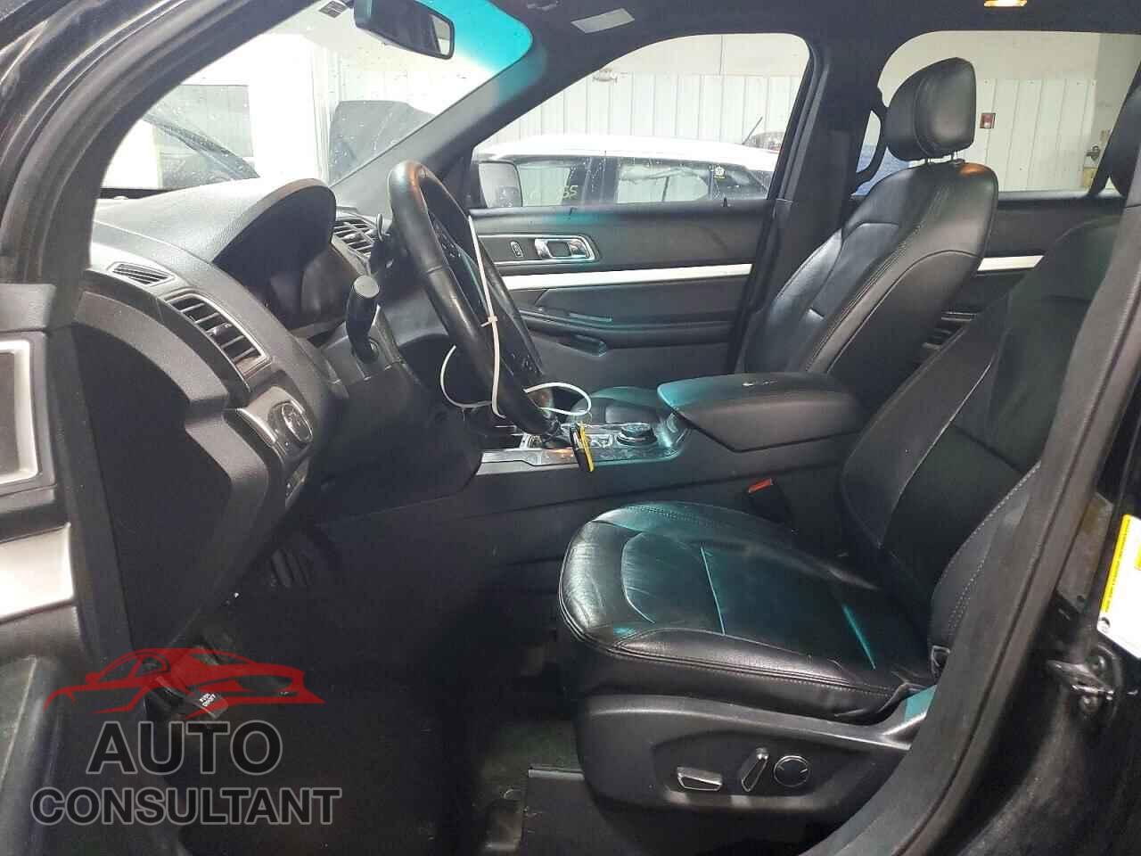 FORD EXPLORER 2017 - 1FM5K8D82HGB60877