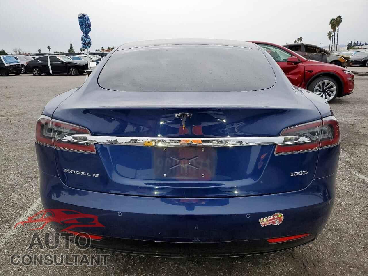 TESLA MODEL S 2018 - 5YJSA1E20JF245874