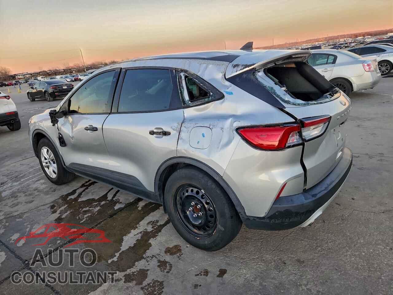 FORD ESCAPE 2020 - 1FMCU0F61LUB65738