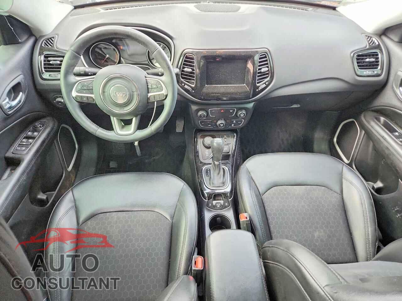 JEEP COMPASS 2019 - 3C4NJDBB6KT674829