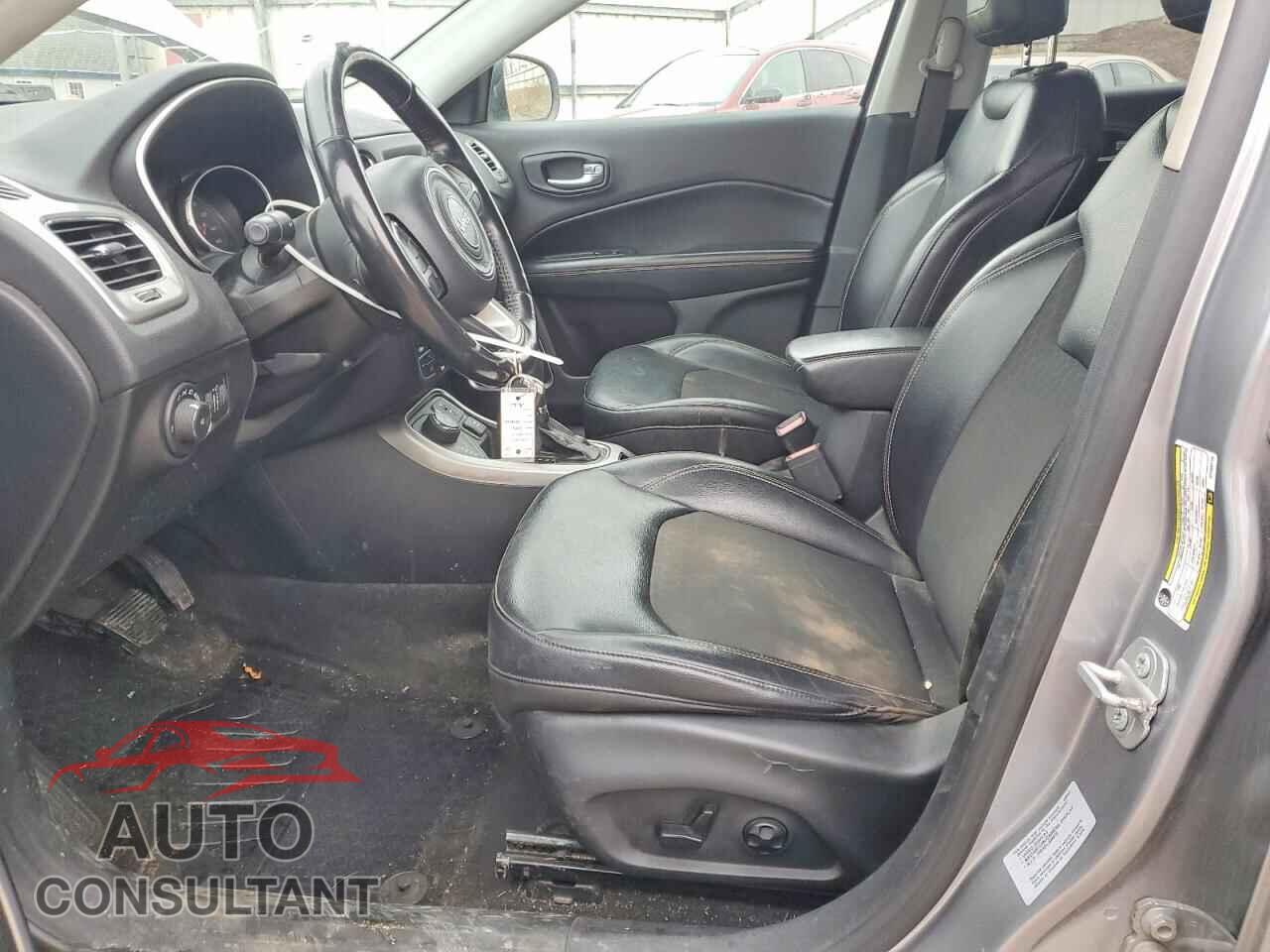 JEEP COMPASS 2017 - 3C4NJDBB4HT660713