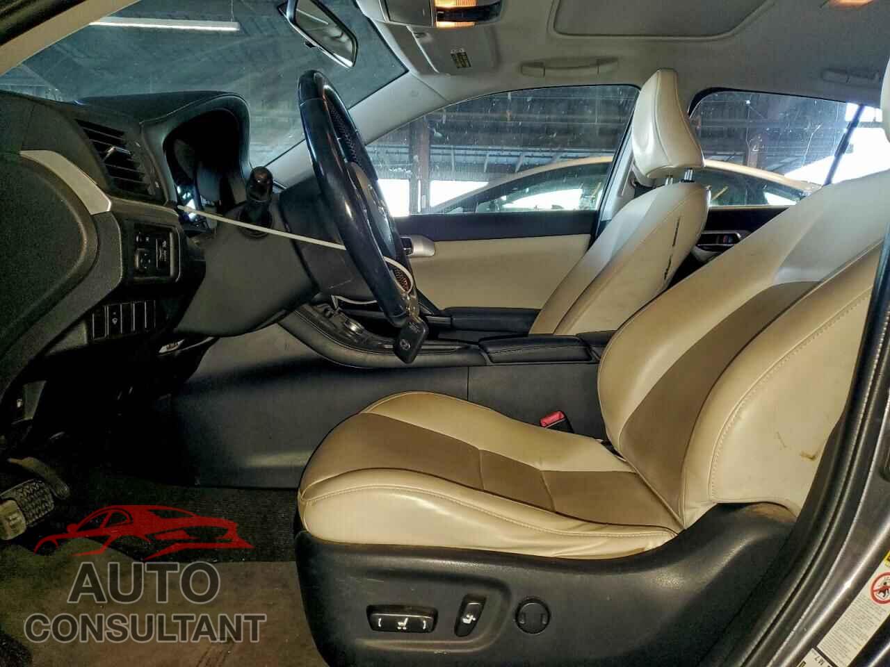 LEXUS CT 200 2013 - JTHKD5BH2D2151363