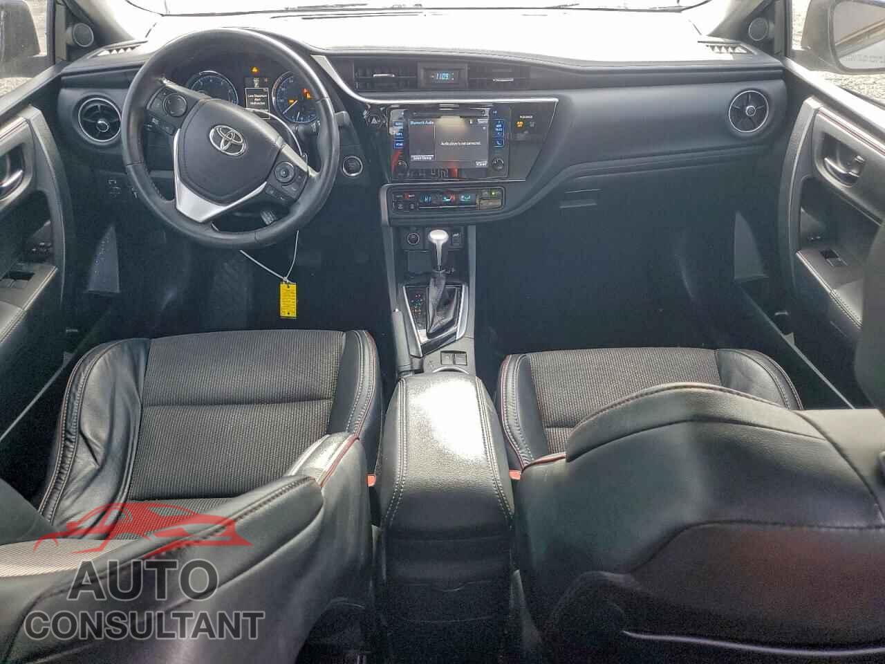 TOYOTA COROLLA 2017 - 5YFBURHE4HP596801