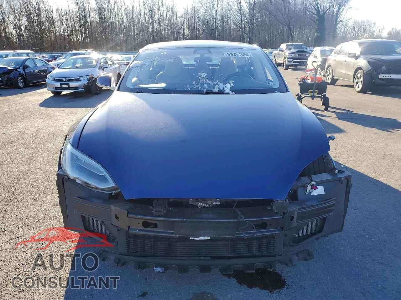 TESLA MODEL S 2017 - 5YJSA1E2XHF184401