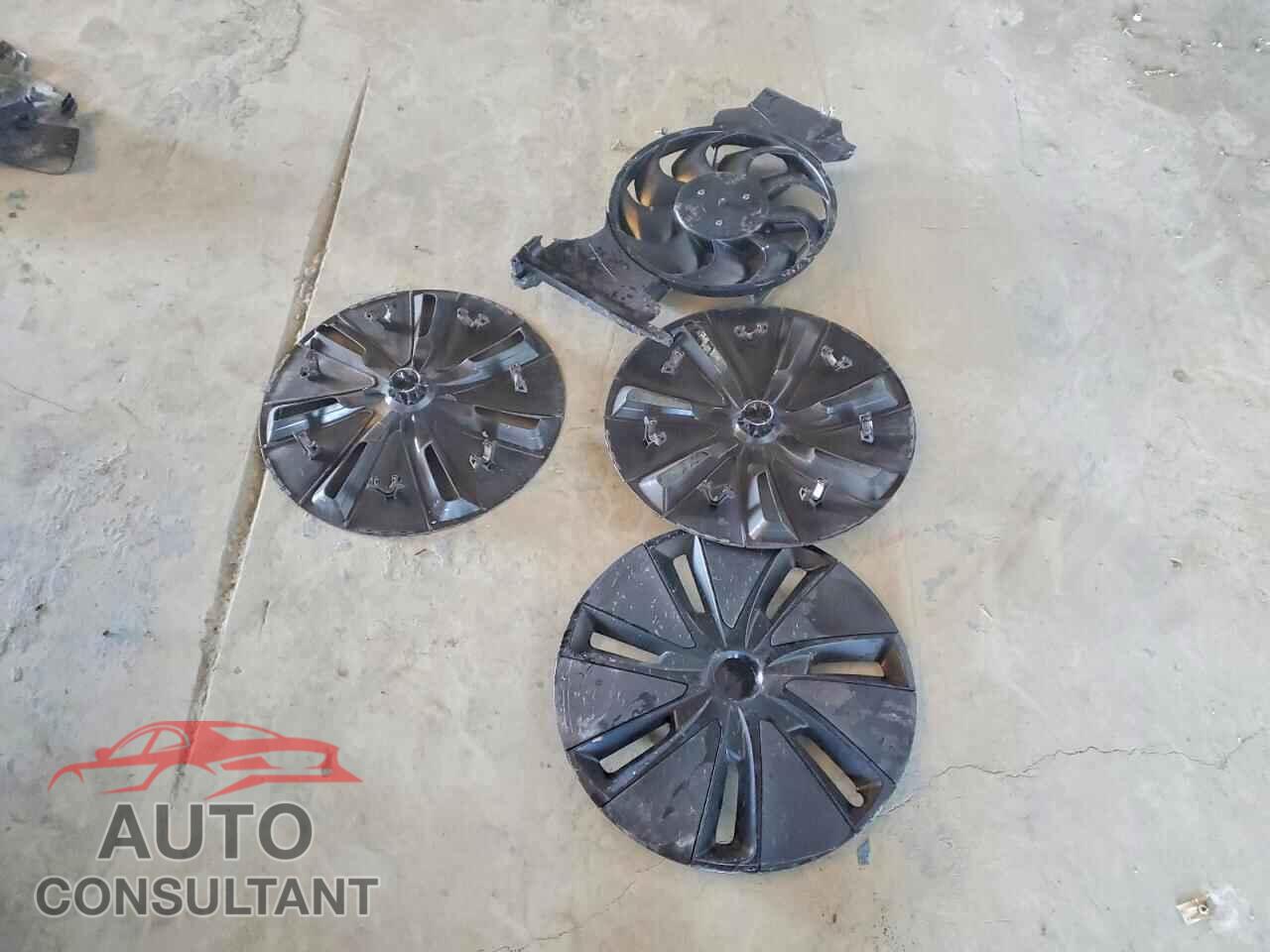 TESLA MODEL 3 2024 - 5YJ3E1EA5RF722603
