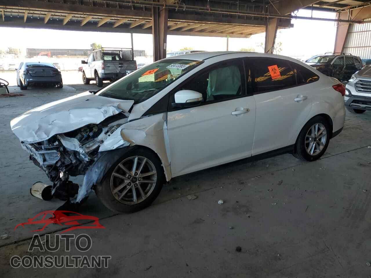 FORD FOCUS 2016 - 1FADP3F21GL264205