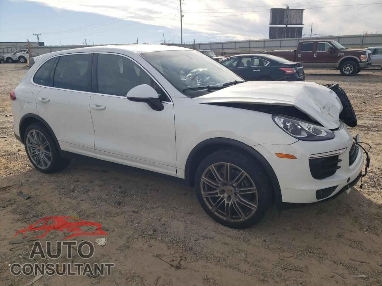 PORSCHE CAYENNE 2016 - WP1AA2A24GLA09207