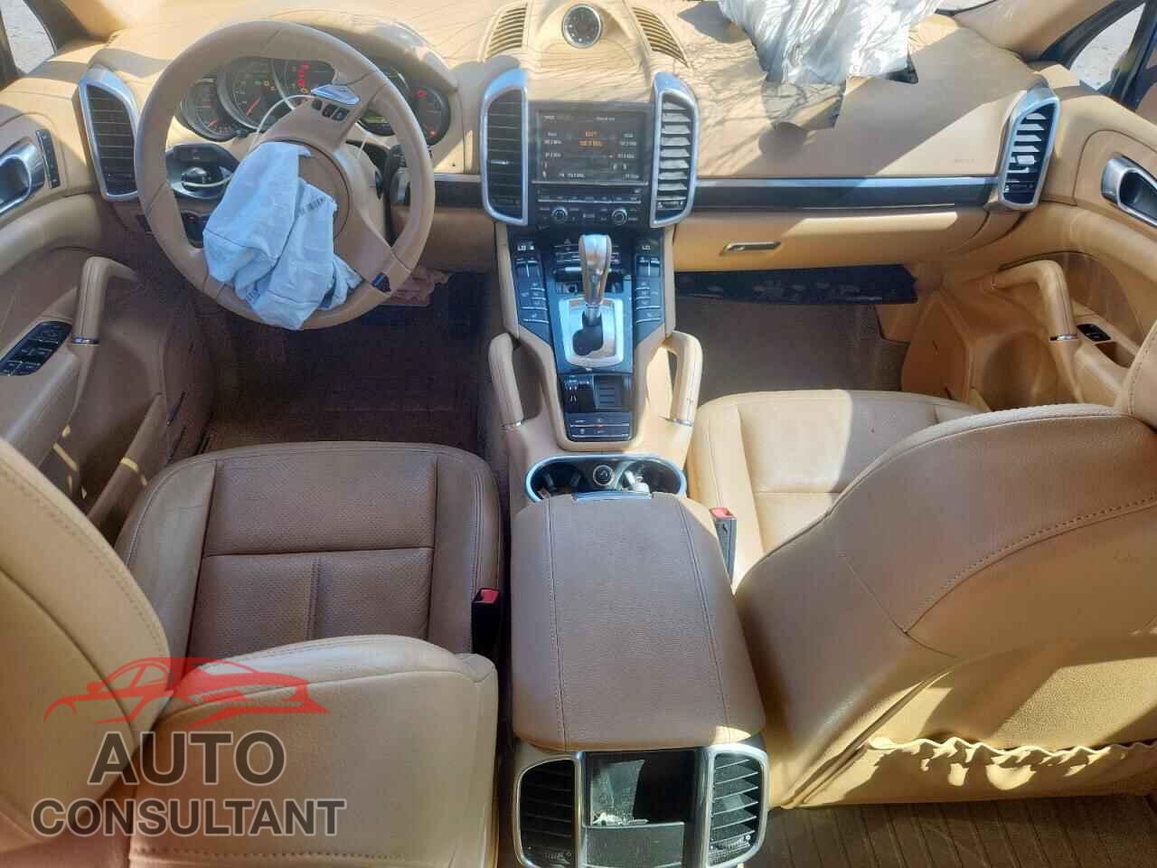 PORSCHE CAYENNE 2011 - WP1AA2A21BLA04670