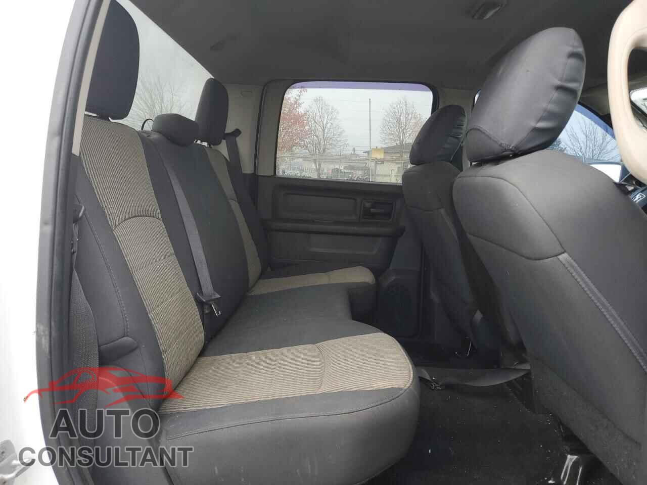 DODGE RAM 1500 2012 - 1C6RD7KT2CS180304
