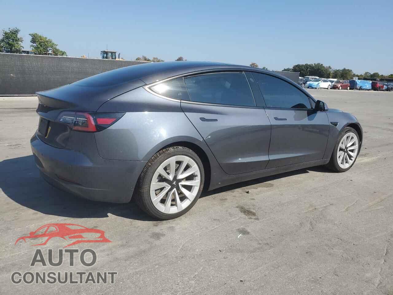 TESLA MODEL 3 2021 - 5YJ3E1EA4MF851070