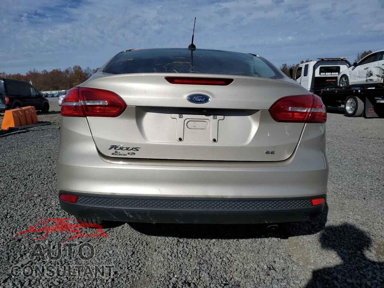 FORD FOCUS 2017 - 1FADP3F23HL227190