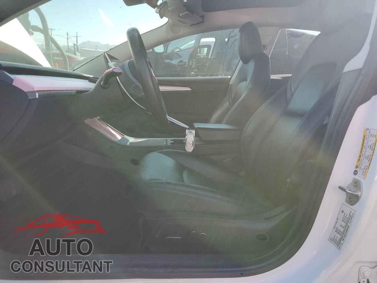 TESLA MODEL 3 2021 - 5YJ3E1EA1MF062956
