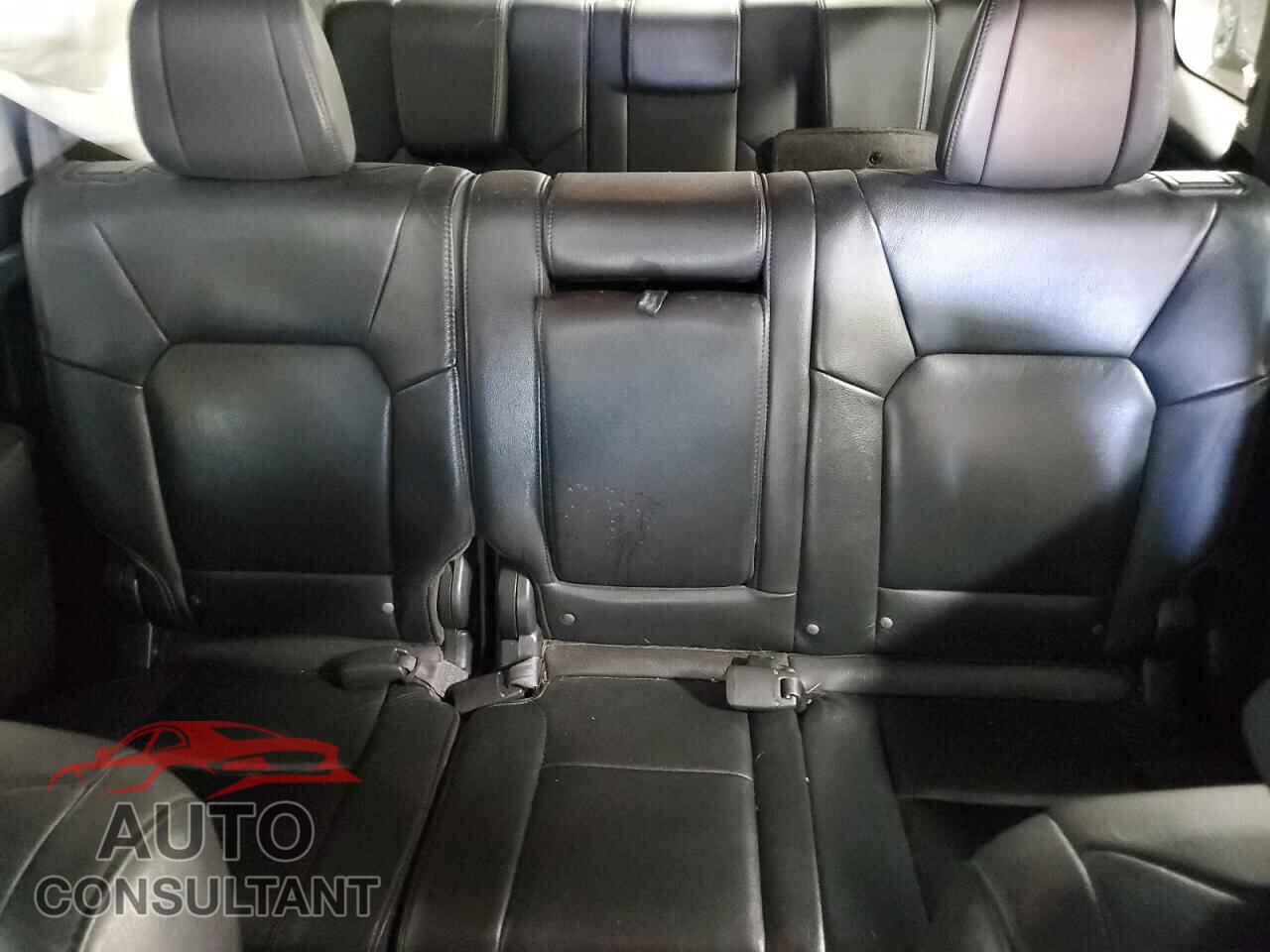 HONDA PILOT 2013 - 5FNYF4H99DB016636