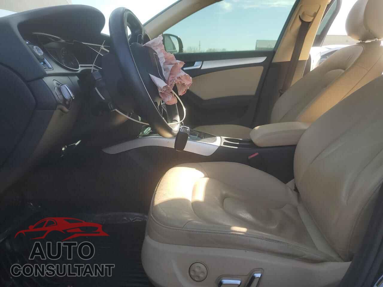 AUDI A4 2014 - WAUFFAFLXEA054498