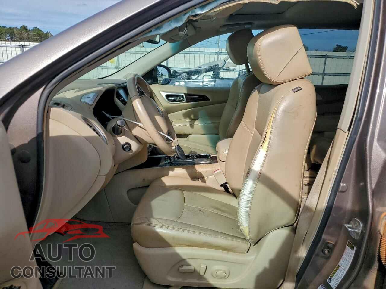 NISSAN PATHFINDER 2013 - 5N1AR2MN9DC686082