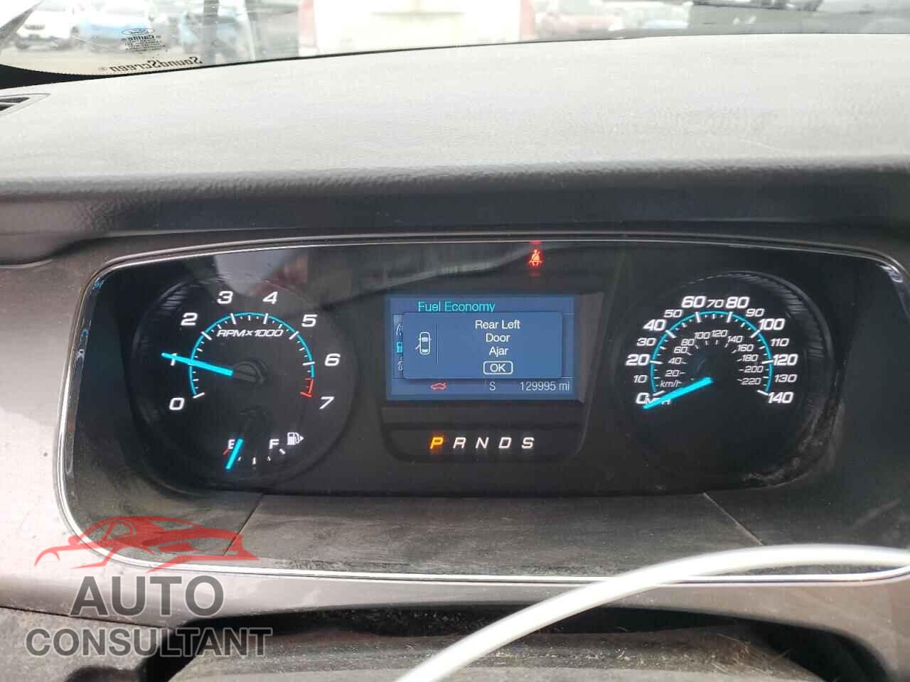 FORD TAURUS 2015 - 1FAHP2H88FG159360