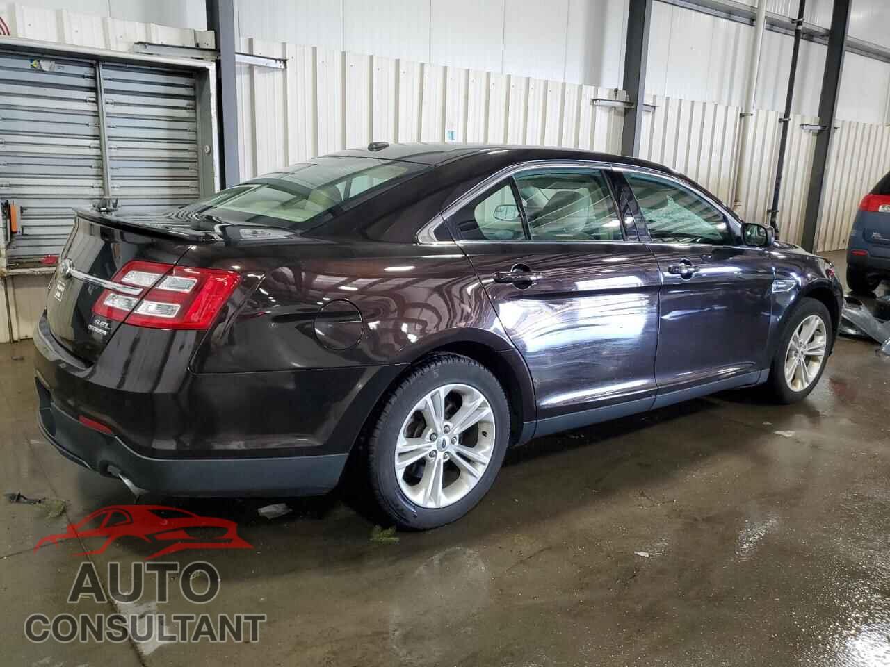 FORD TAURUS 2013 - 1FAHP2E89DG148143