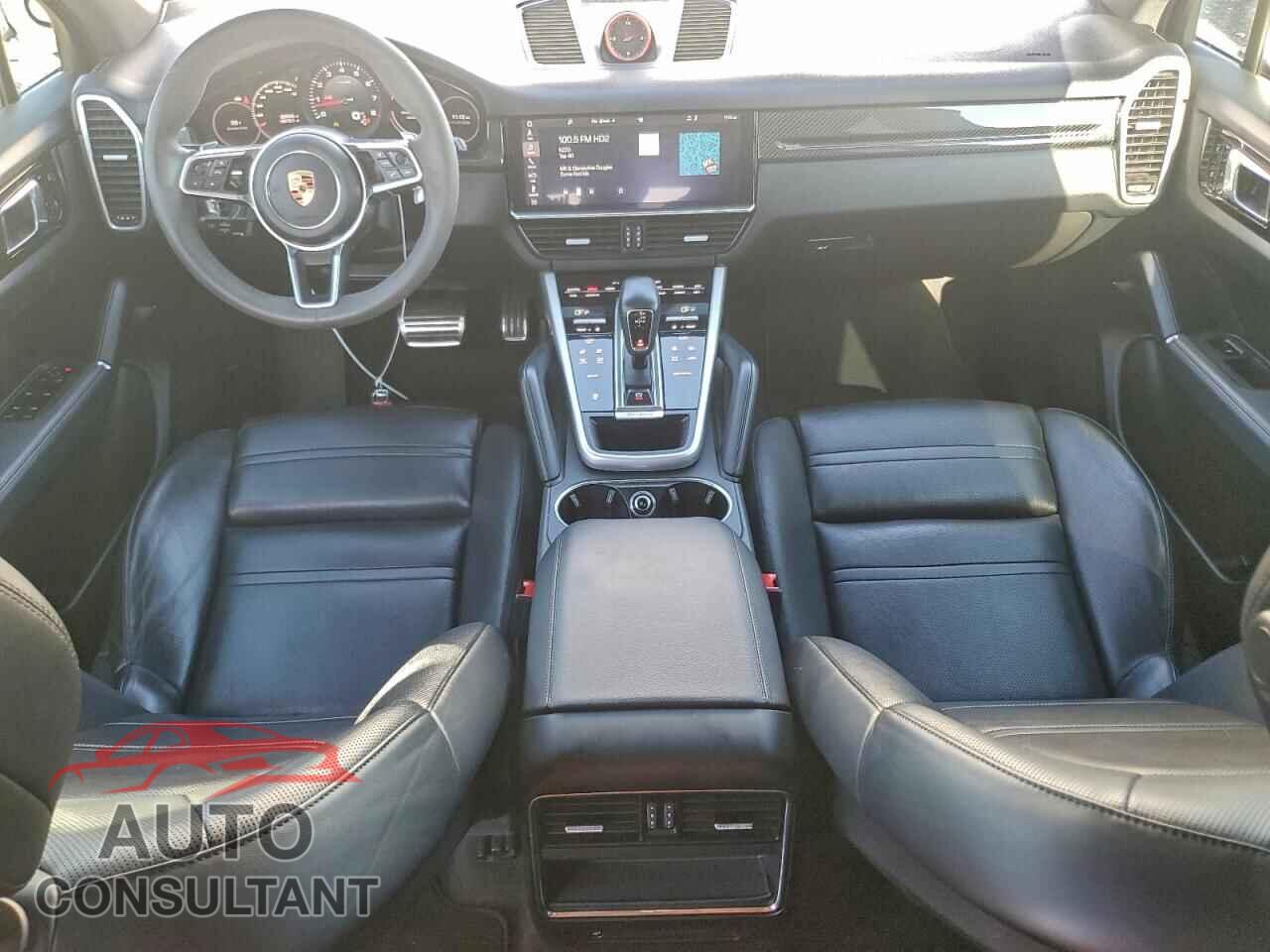 PORSCHE CAYENNE 2019 - WP1AA2AY3KDA12929