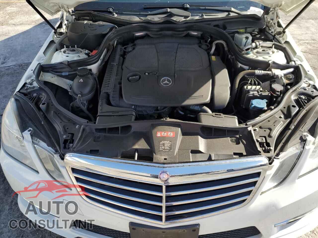 MERCEDES-BENZ E-CLASS 2012 - WDDHF5KB4CA568883