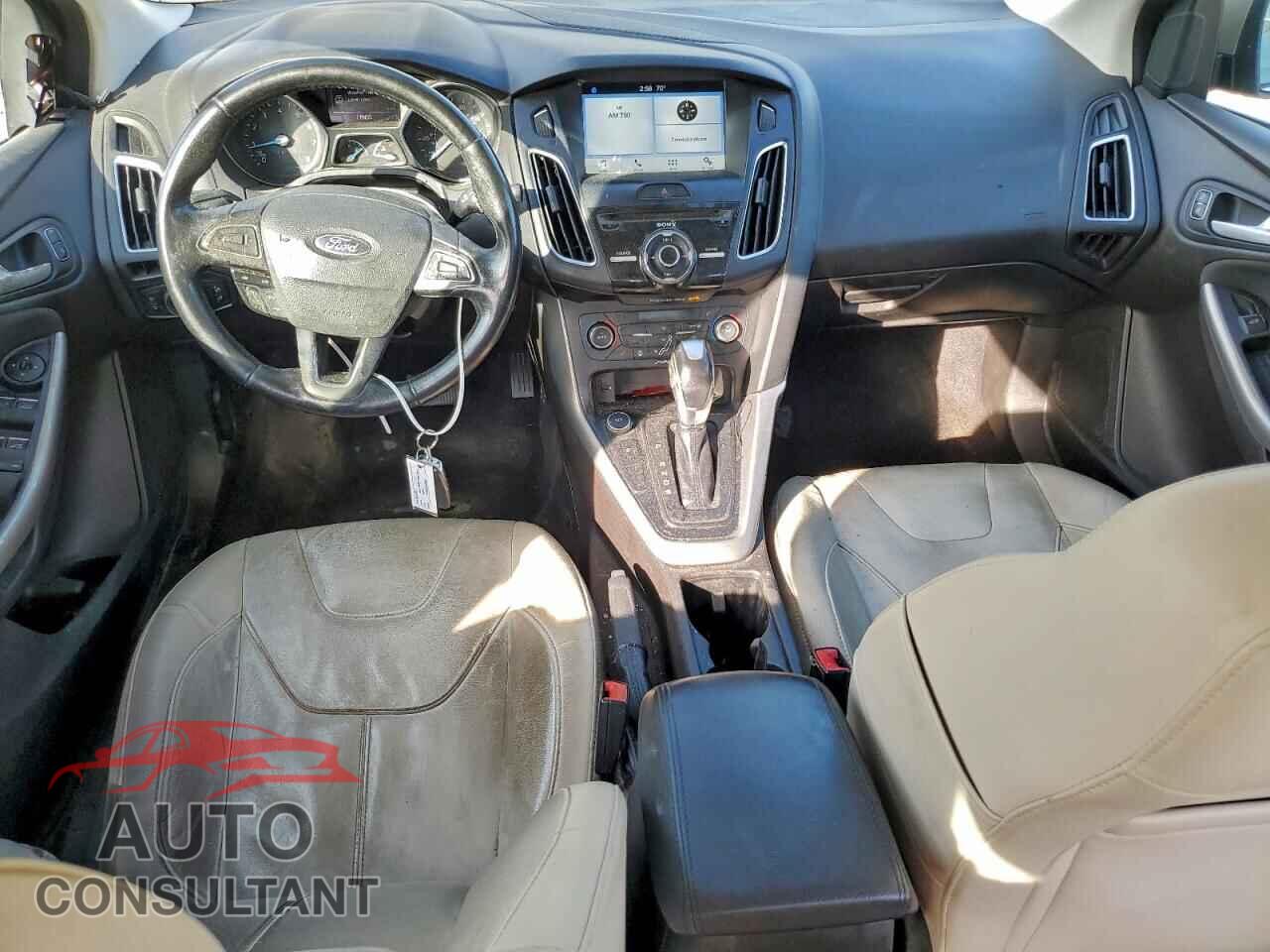 FORD FOCUS 2017 - 1FADP3J29HL269869