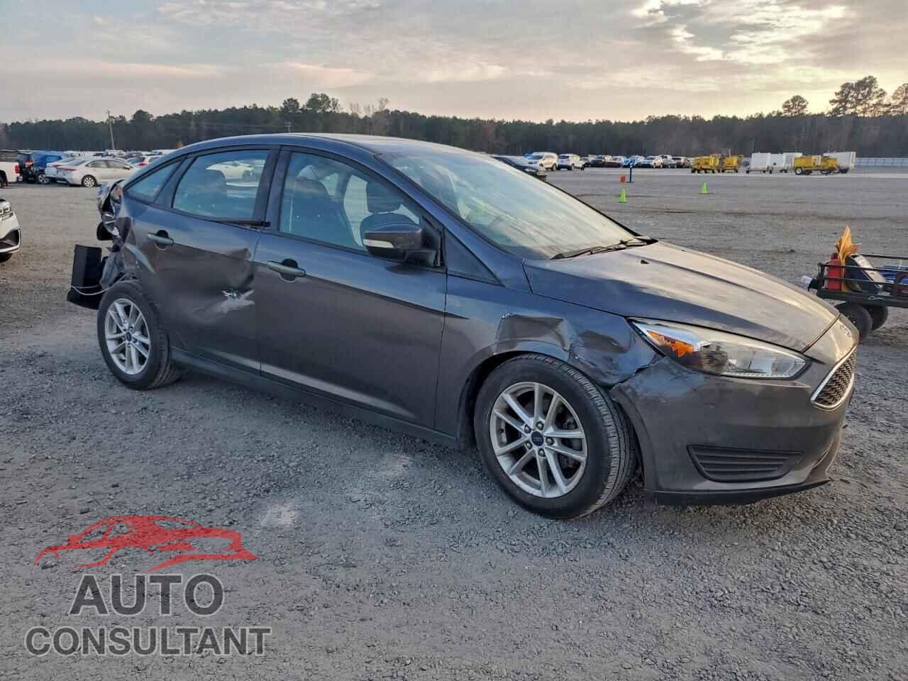 FORD FOCUS 2016 - 1FADP3F2XGL204648