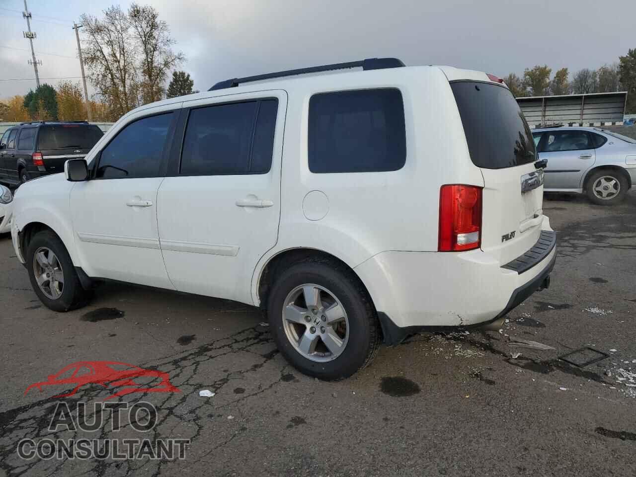 HONDA PILOT 2011 - 5FNYF4H5XBB044391
