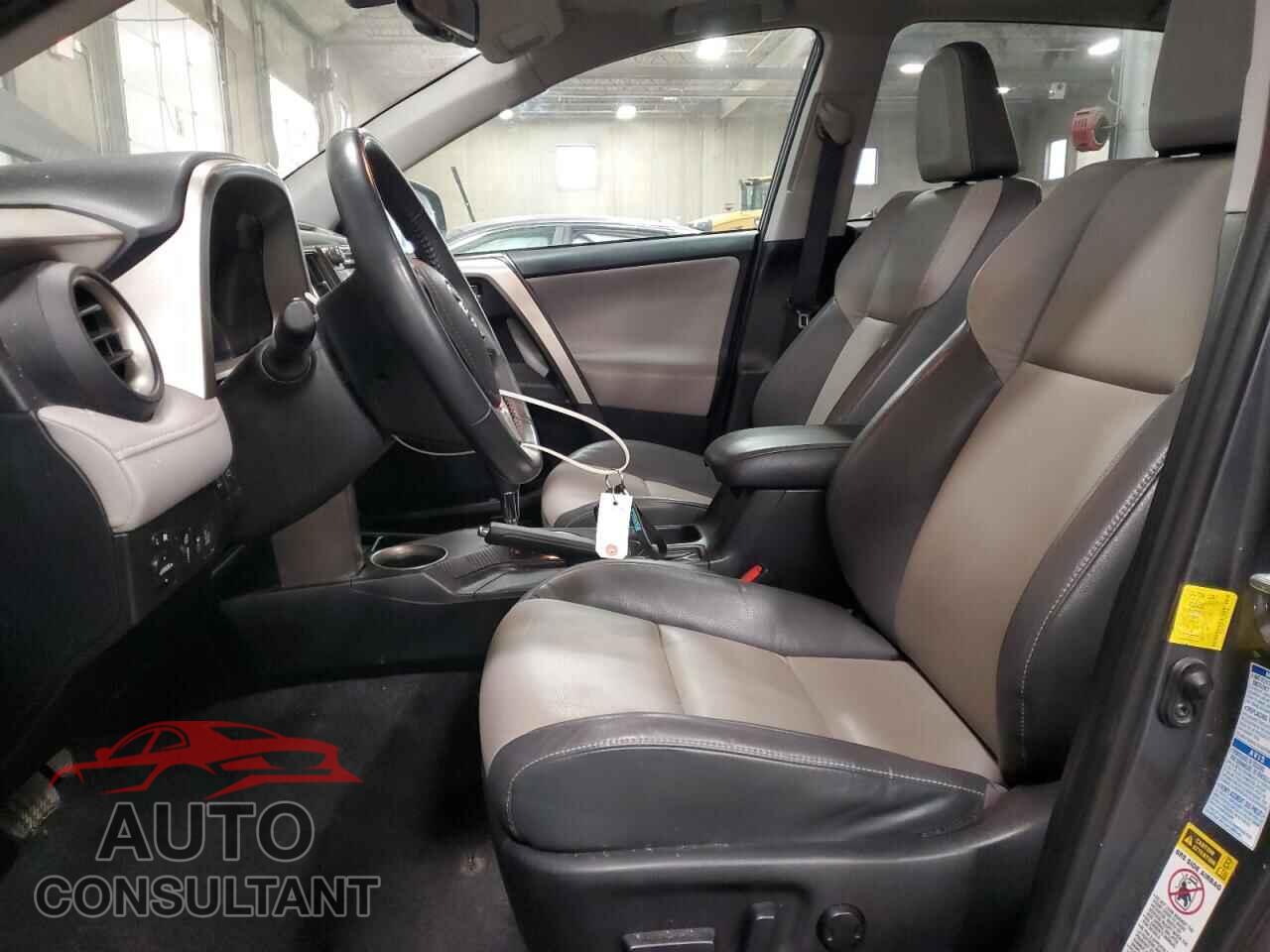 TOYOTA RAV4 2015 - 2T3DFREV3FW270210