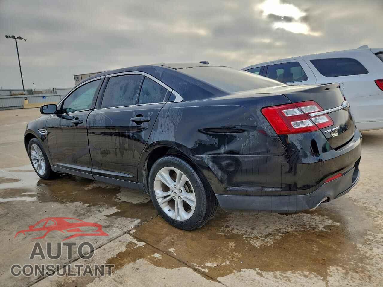 FORD TAURUS 2017 - 1FAHP2D81HG146345