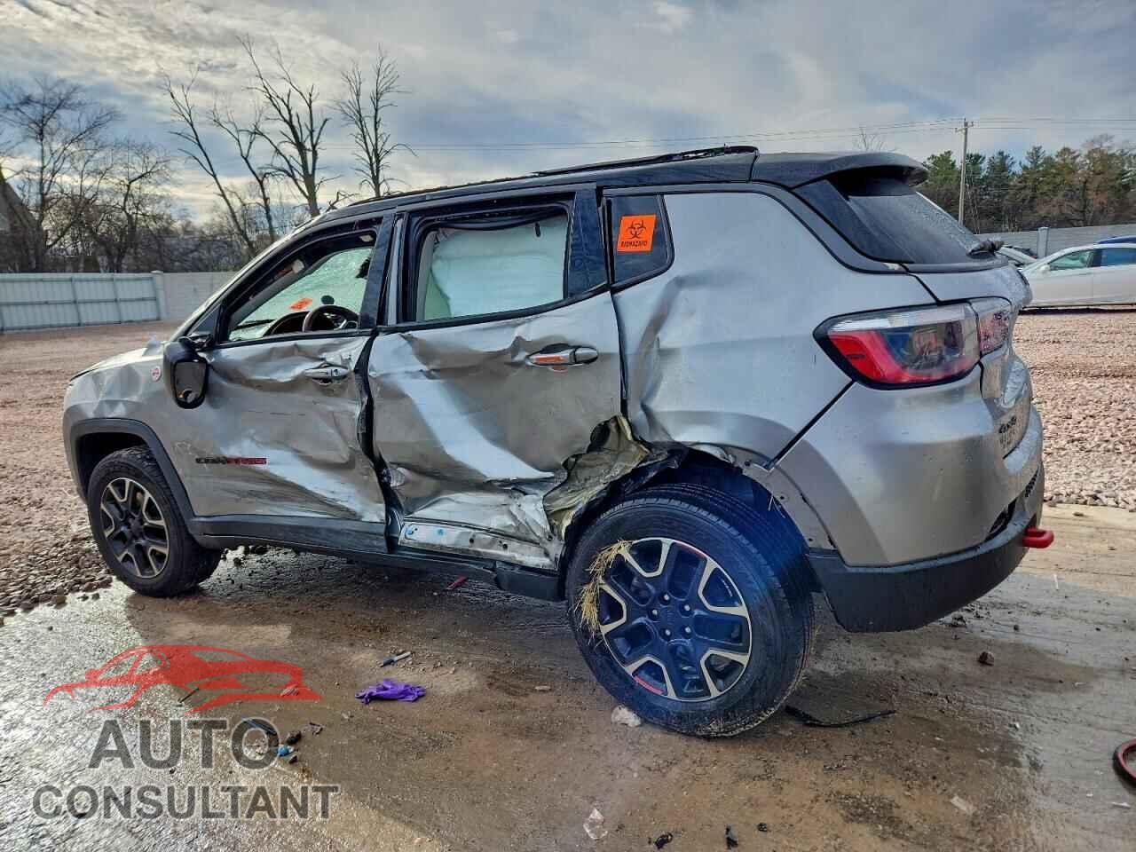 JEEP COMPASS 2021 - 3C4NJDDB0MT579344