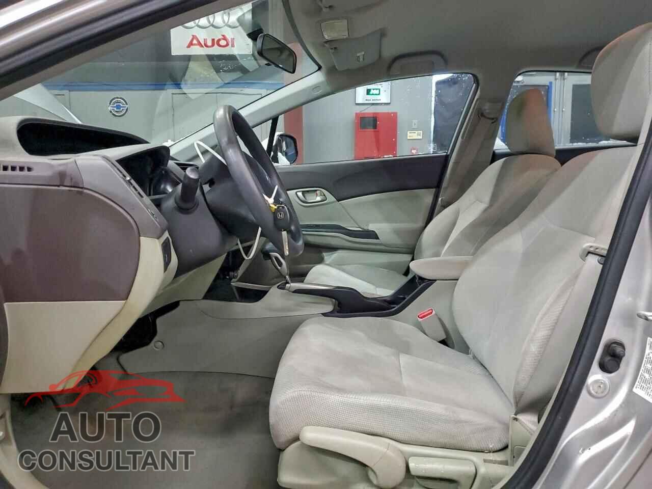 HONDA CIVIC 2012 - 2HGFB2F51CH320691