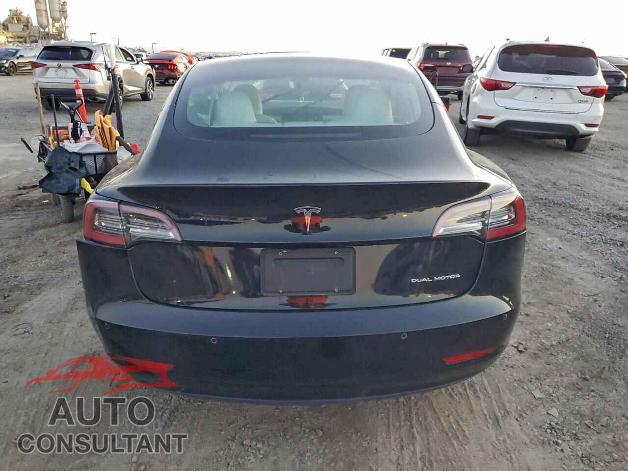 TESLA MODEL 3 2022 - 5YJ3E1EB7NF338065