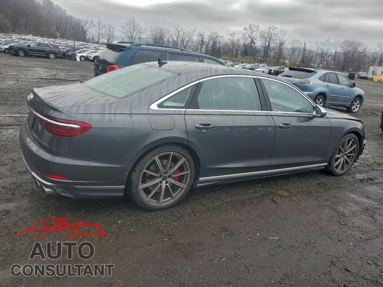 AUDI S8 2023 - WAULSBF87PN008056