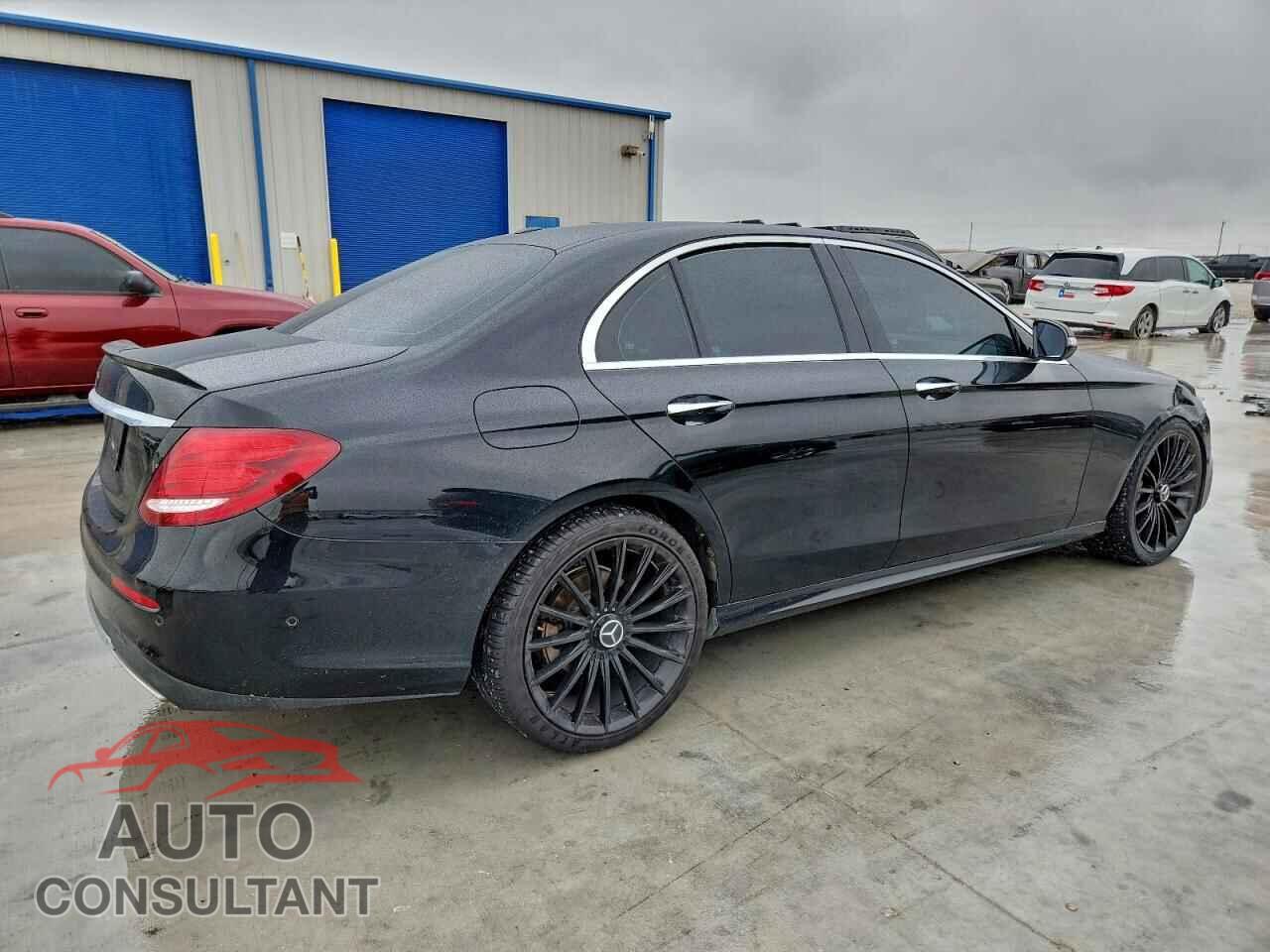 MERCEDES-BENZ E-CLASS 2017 - WDDZF4JB7HA102419