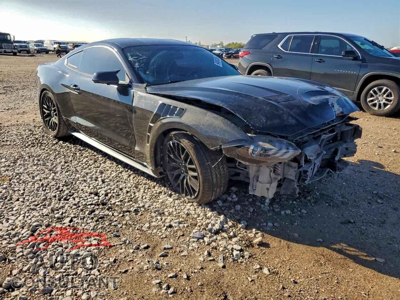 FORD MUSTANG 2019 - 1FA6P8CF5K5193553
