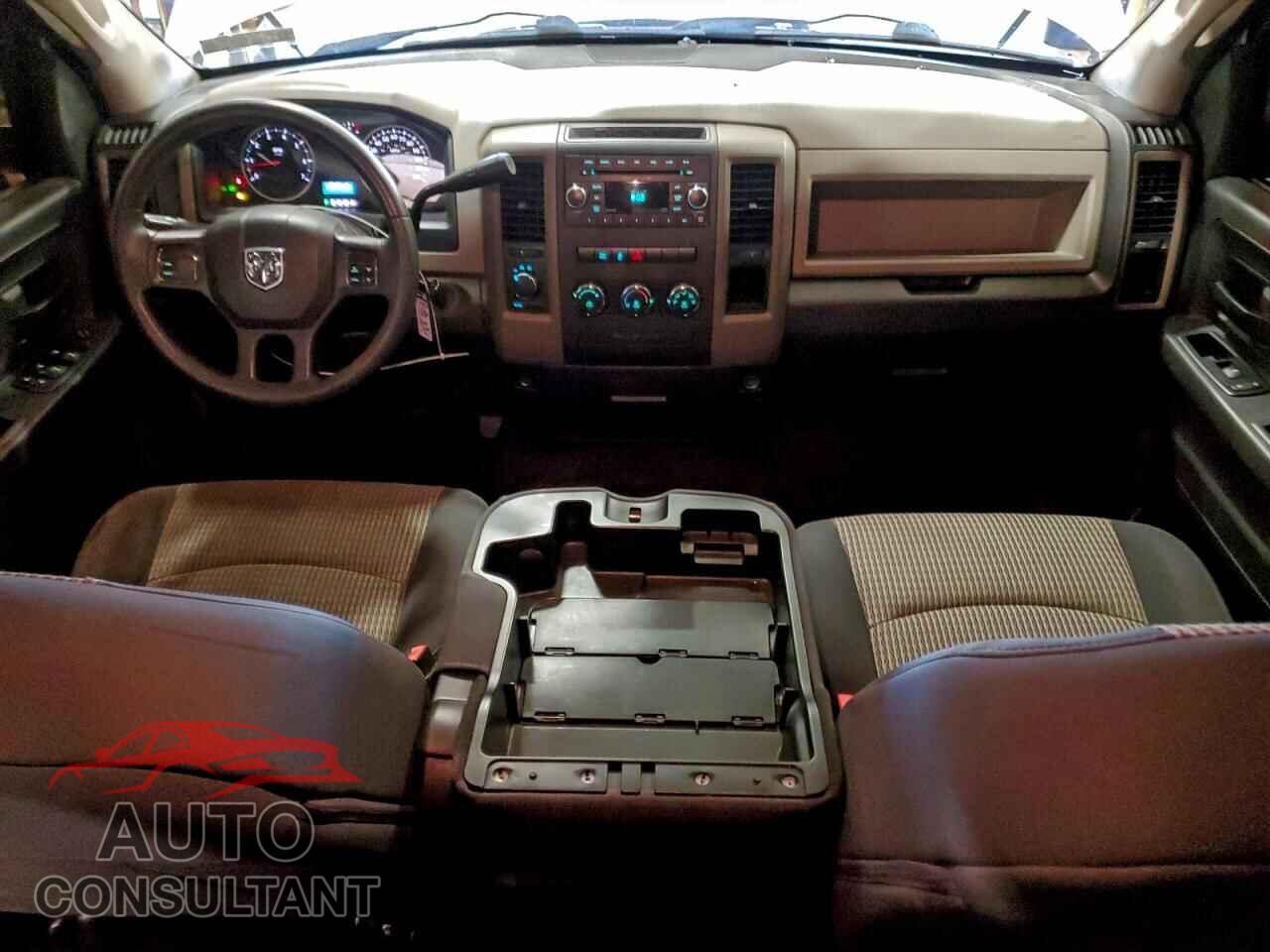 DODGE RAM 1500 2012 - 1C6RD7KT2CS342304
