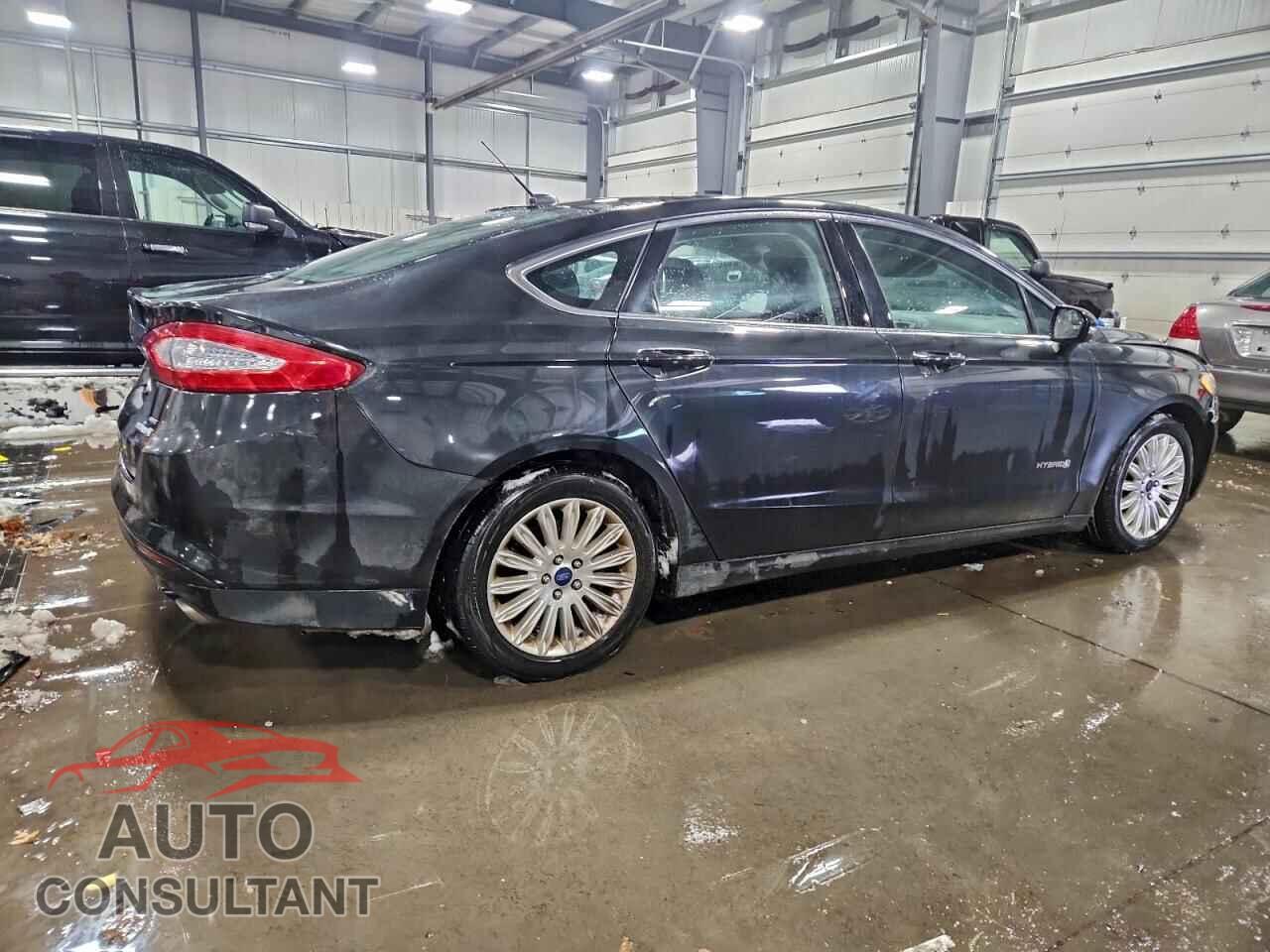 FORD FUSION 2015 - 3FA6P0LU2FR198972