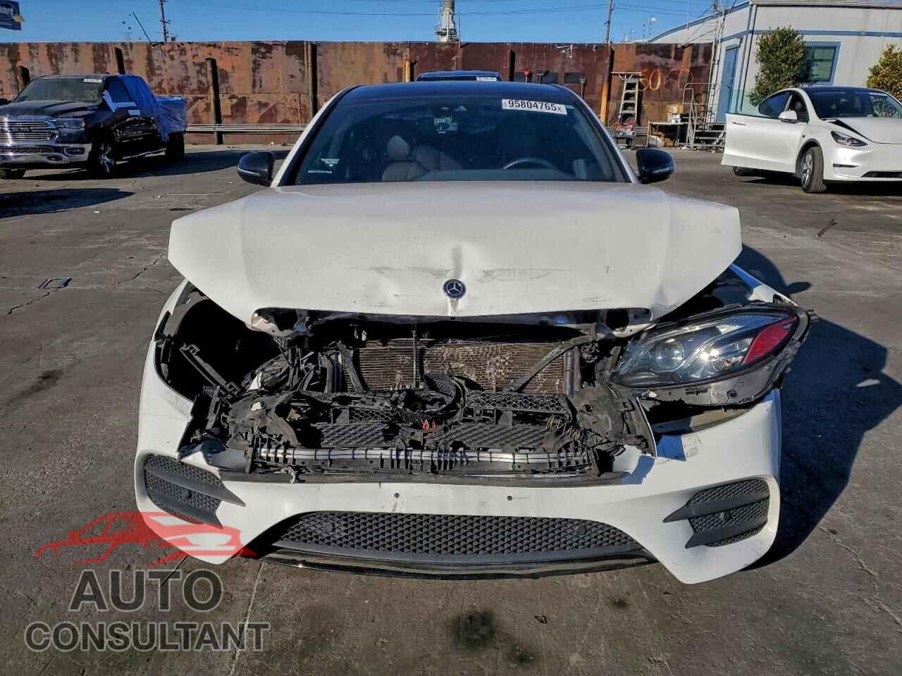 MERCEDES-BENZ E-CLASS 2019 - WDDZF4JB1KA618993
