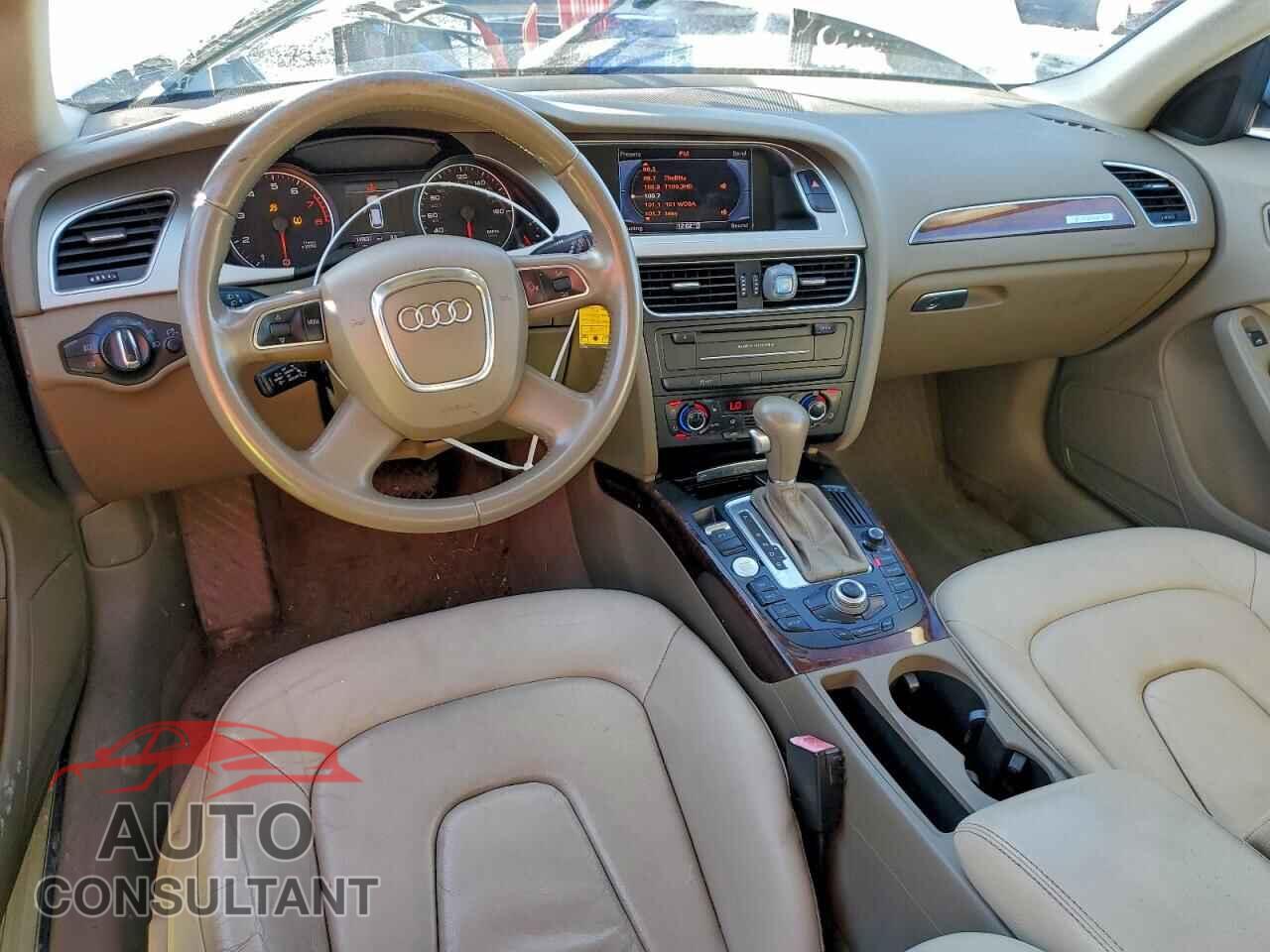AUDI A4 2012 - WAUWFAFL3CA112416