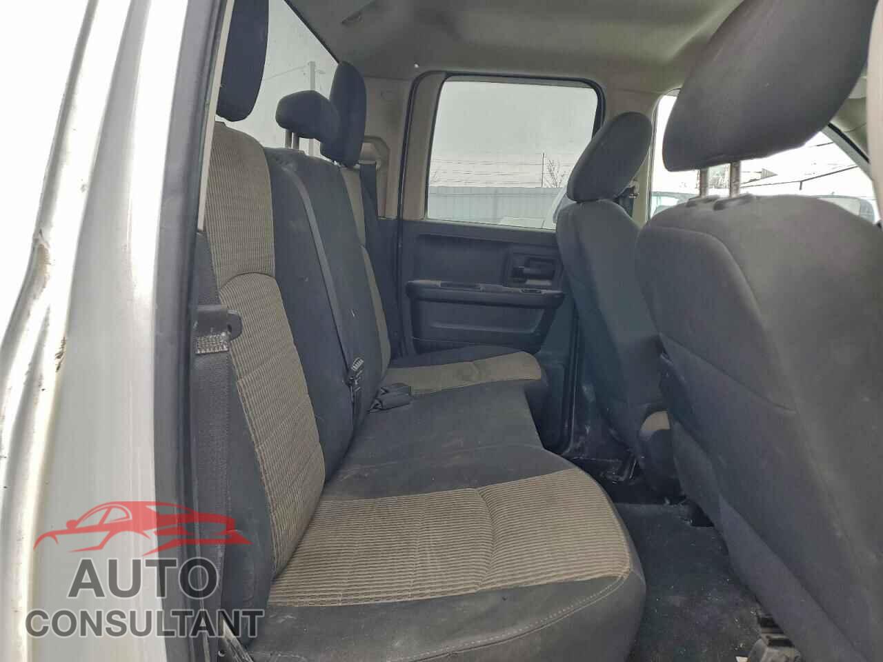 DODGE RAM 1500 2012 - 1C6RD7FT2CS126222