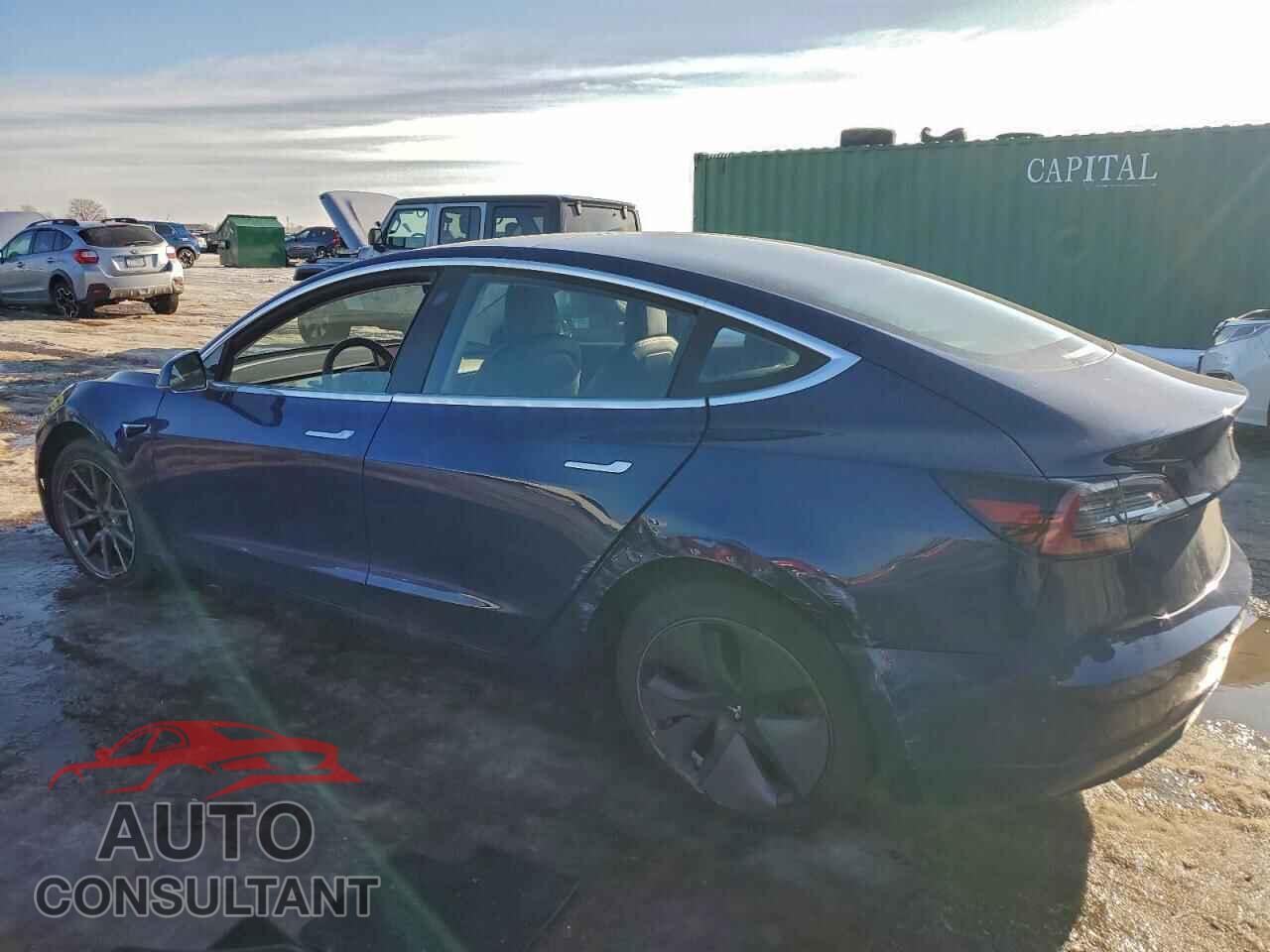 TESLA MODEL 3 2018 - 5YJ3E1EB2JF090186