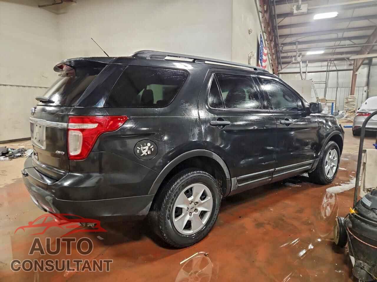 FORD EXPLORER 2011 - 1FMHK8B84BGA29408
