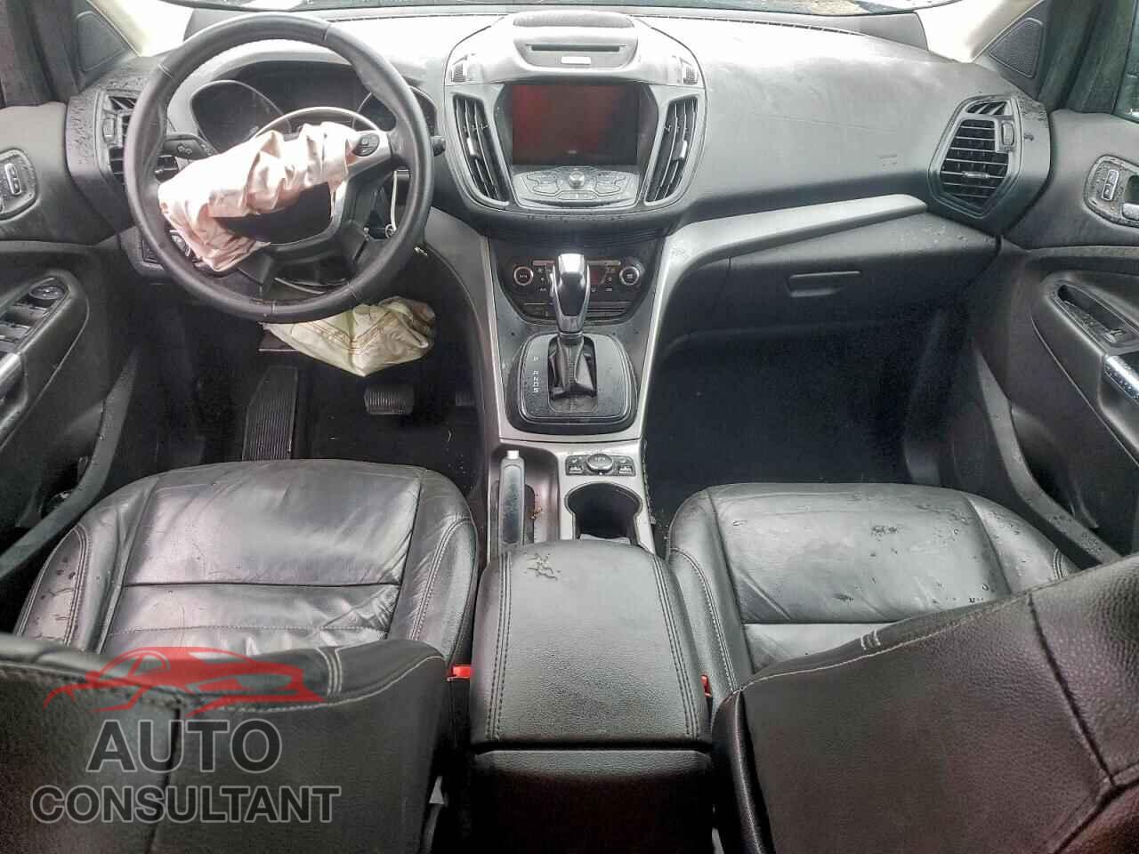 FORD ESCAPE 2015 - 1FMCU0G98FUC44949