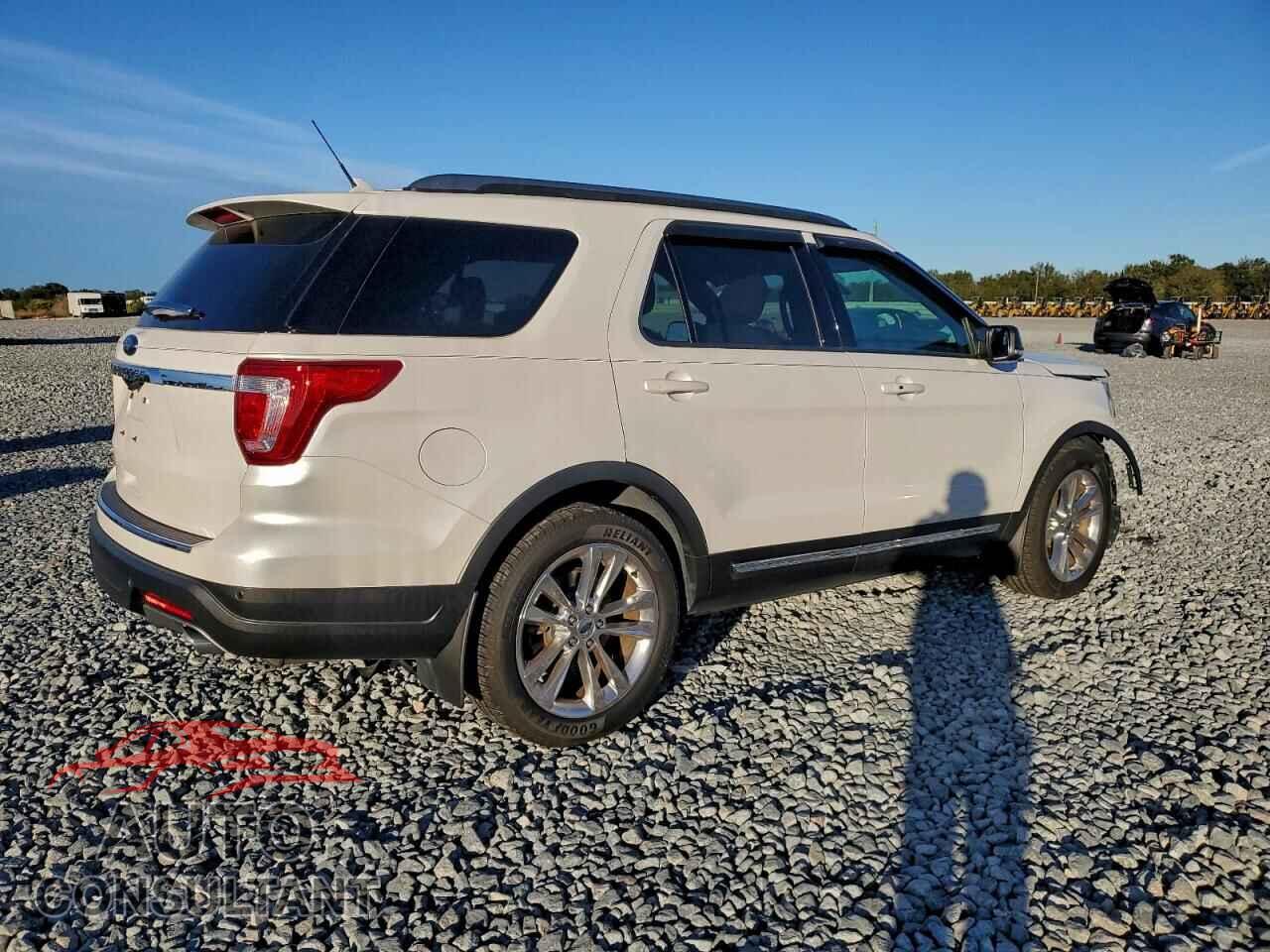 FORD EXPLORER 2018 - 1FM5K7D88JGB75464