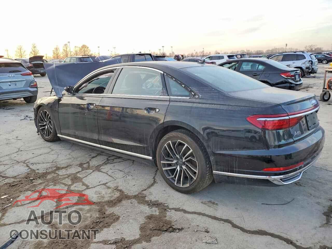 AUDI A8 2019 - WAU8DAF83KN014231