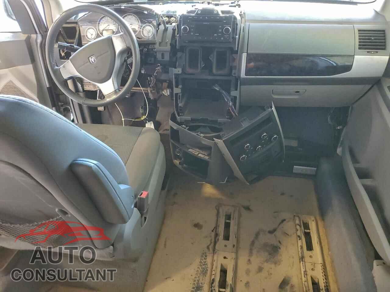DODGE CARAVAN 2010 - 2D4RN5D18AR462096