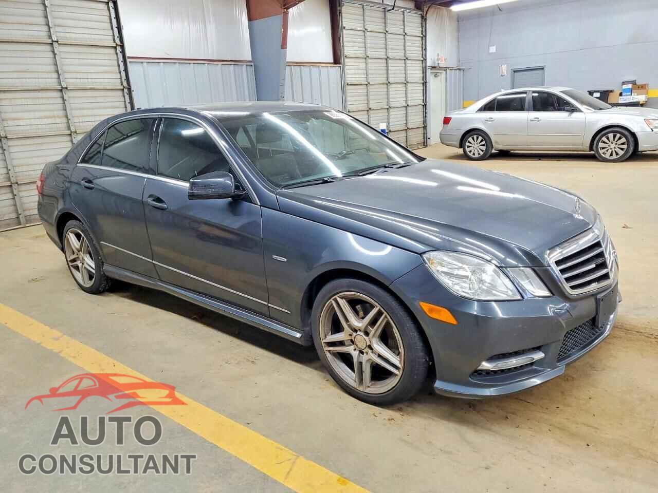 MERCEDES-BENZ E-CLASS 2012 - WDDHF8JB3CA610673