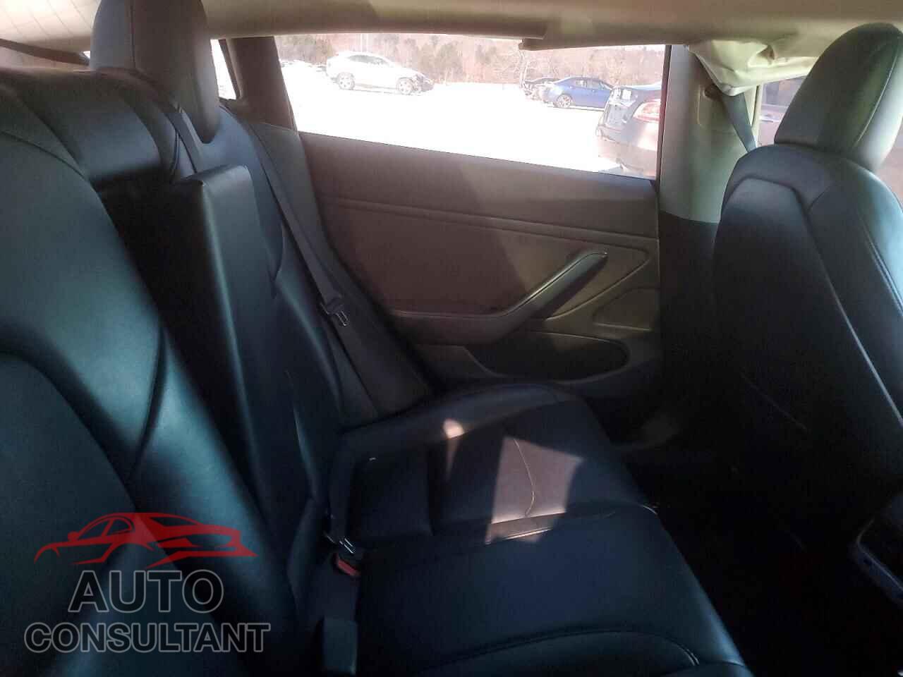 TESLA MODEL 3 2019 - 5YJ3E1EAXKF410766