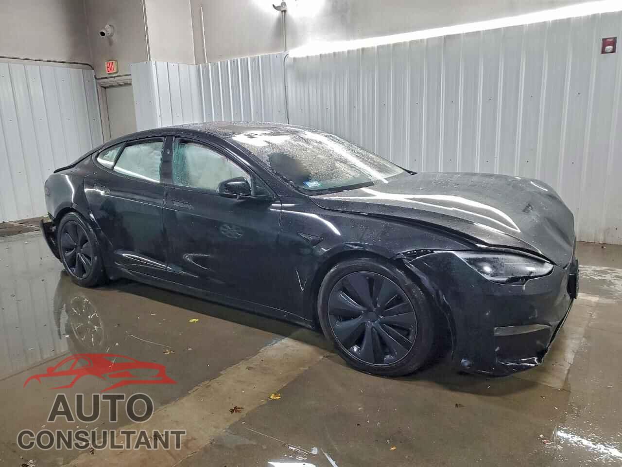 TESLA MODEL S 2023 - 5YJSA1E59PF529572