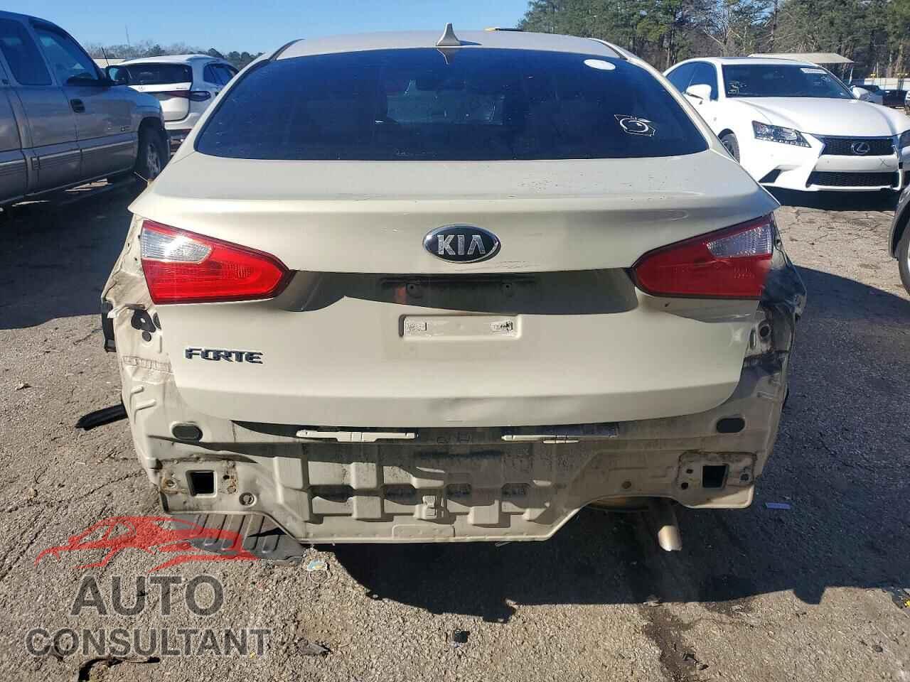 KIA FORTE 2015 - KNAFK4A64F5284580